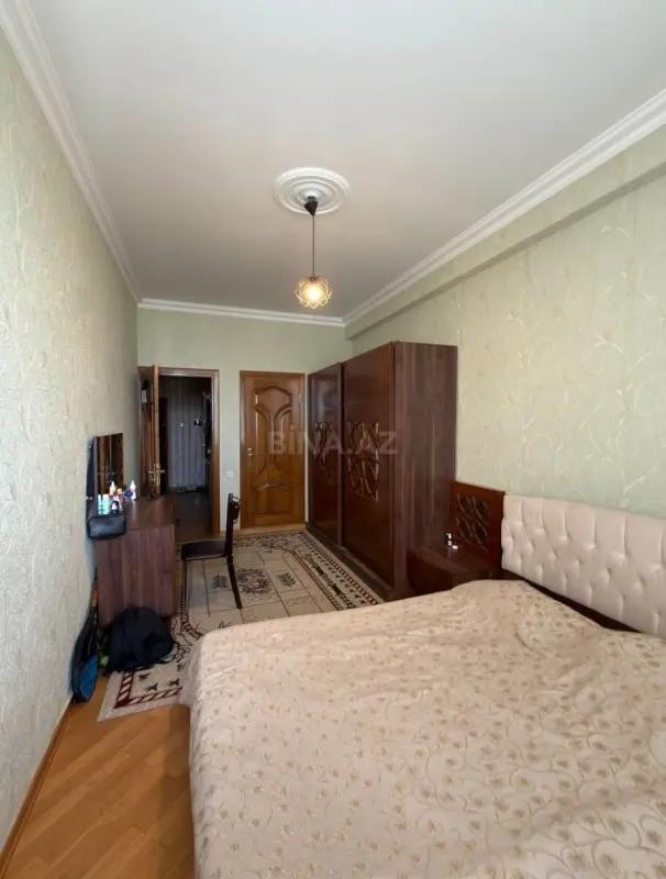 Kirayə verilir 3 otaqlı mənzil 95 m²