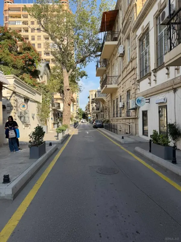 Satılır 4 otaqlı mənzil 96 m²