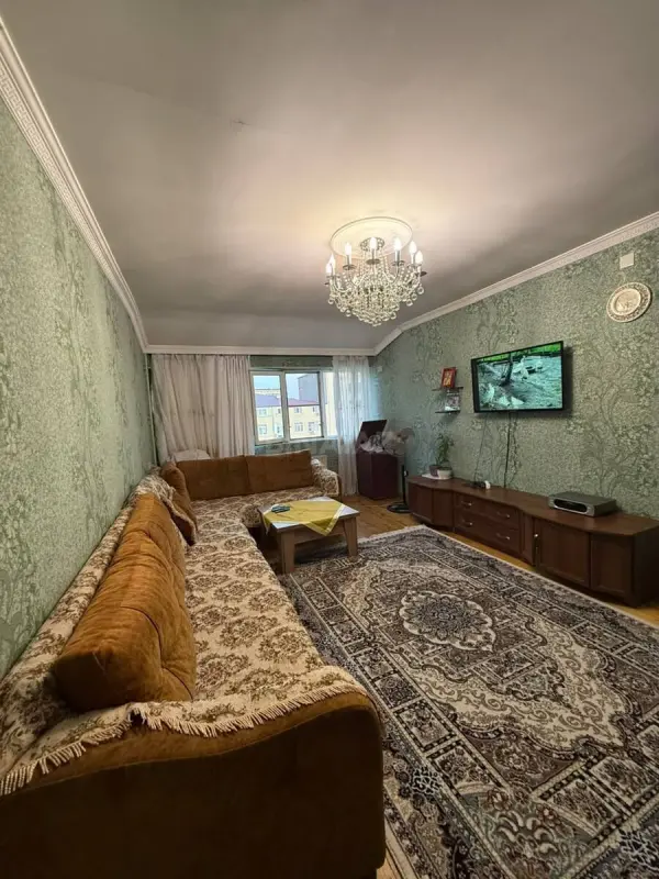Satılır 4 otaqlı mənzil 80 m²