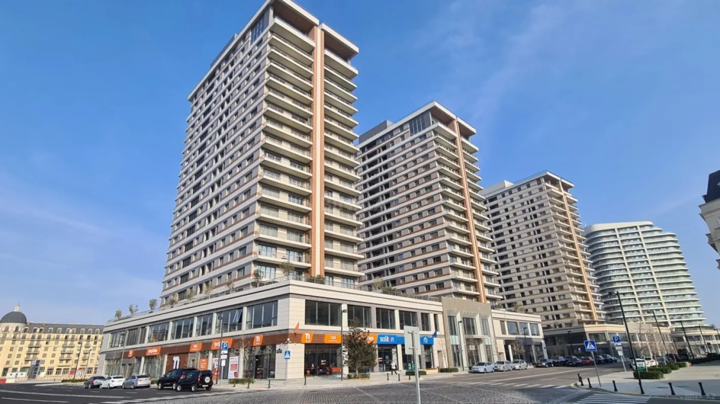 Satılır 2 otaqlı mənzil 65 m²