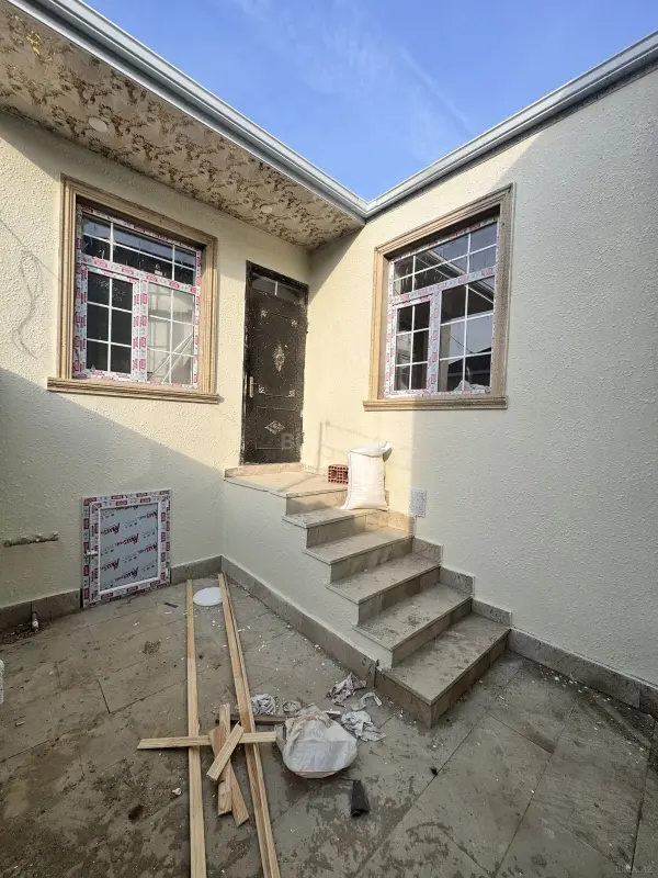 Satılır 2 otaqlı həyət evi 70 m²
