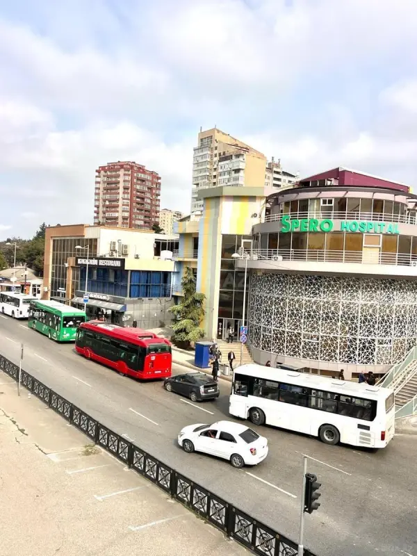 Satılır obyekt 260 m²