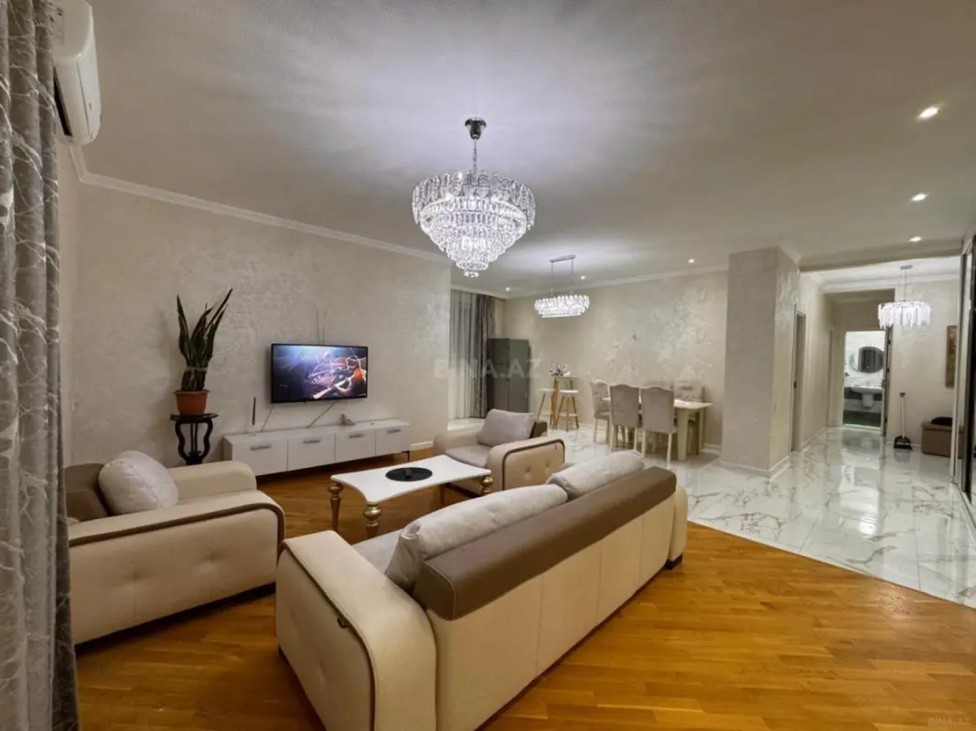 Satılır 3 otaqlı mənzil 120 m²