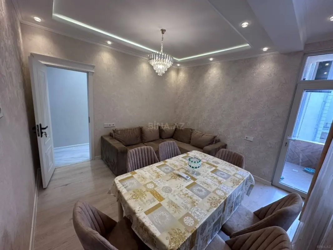Kirayə verilir 2 otaqlı mənzil 52 m²