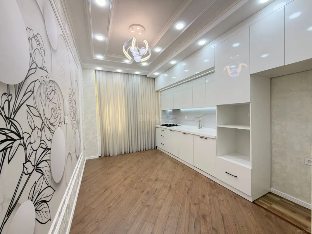 Satılır 3 otaqlı mənzil 95 m²