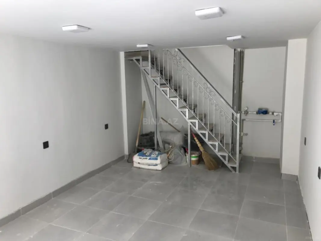 Satılır obyekt 35 m²
