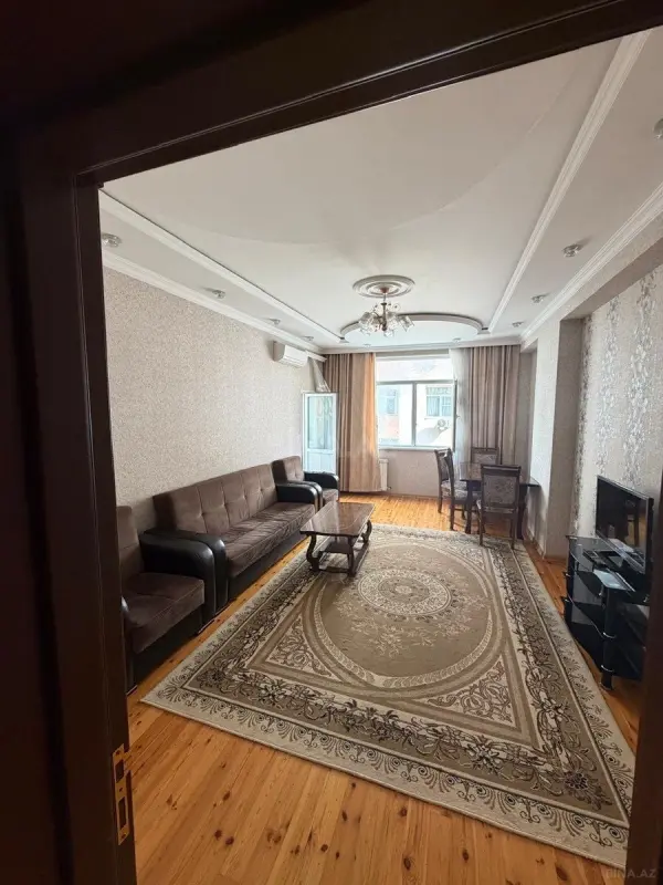 Kirayə verilir 3 otaqlı mənzil 115 m²