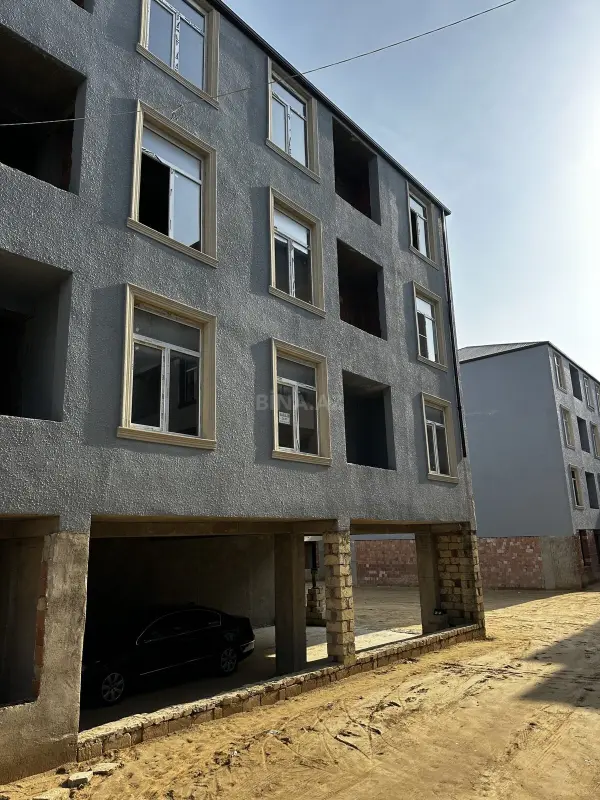 Satılır 2 otaqlı mənzil 58 m²