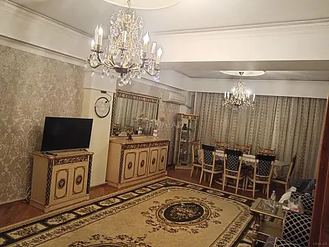 Satılır 3 otaqlı mənzil 100 m² — Bakı, Nərimanov 3 otaq 100.00 m²