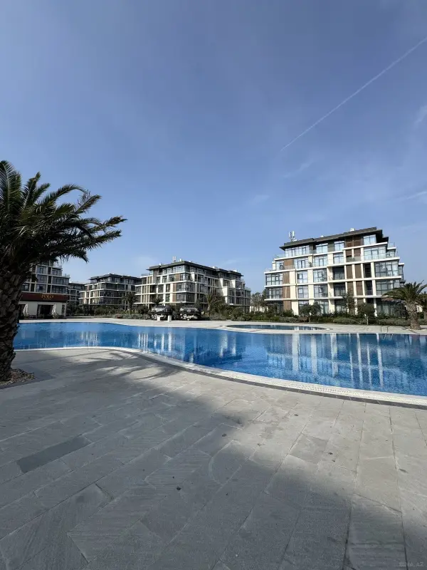 Satılır 3 otaqlı mənzil 116 m²
