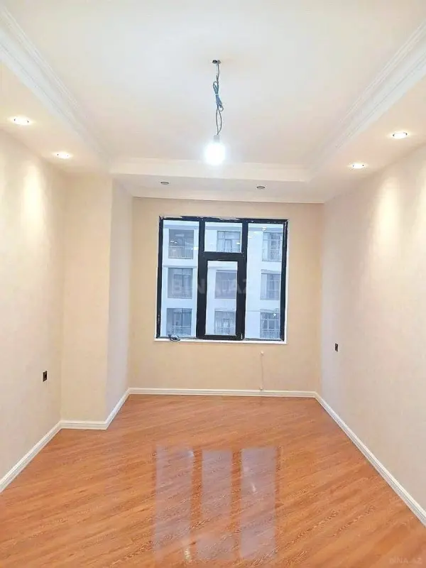 Satılır 2 otaqlı mənzil 75.5 m²