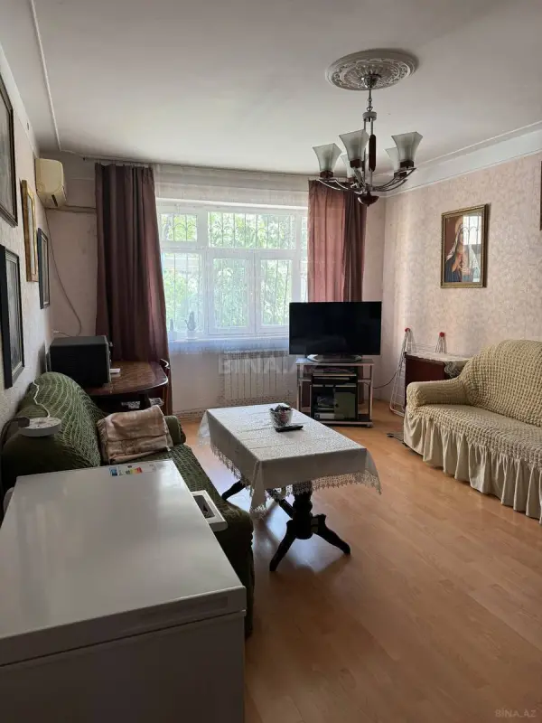 Satılır 2 otaqlı mənzil 59 m²