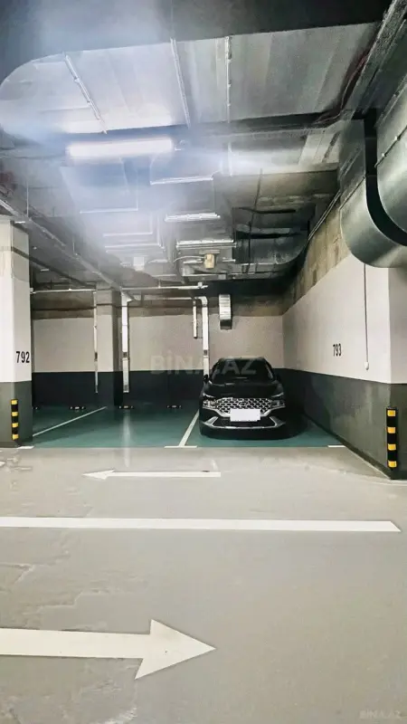 Satılır qaraj 12 m²