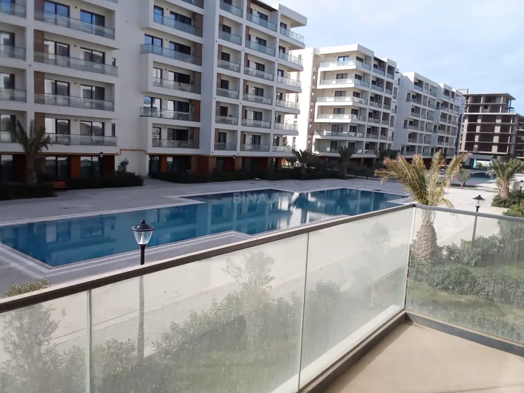 Kirayə verilir 2 otaqlı mənzil 100 m²
