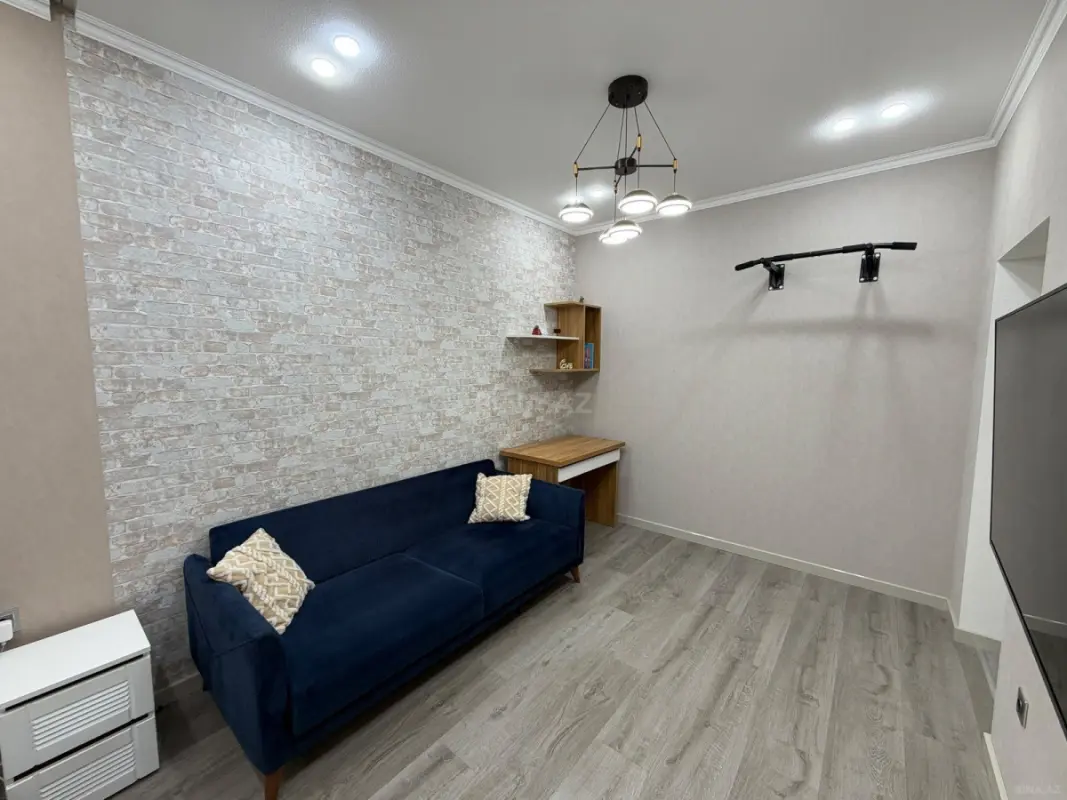 Satılır 1 otaqlı mənzil 52 m²