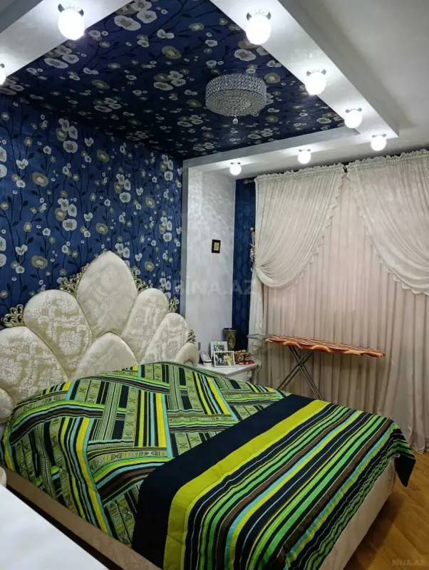 Satılır 2 otaqlı mənzil 70 m²