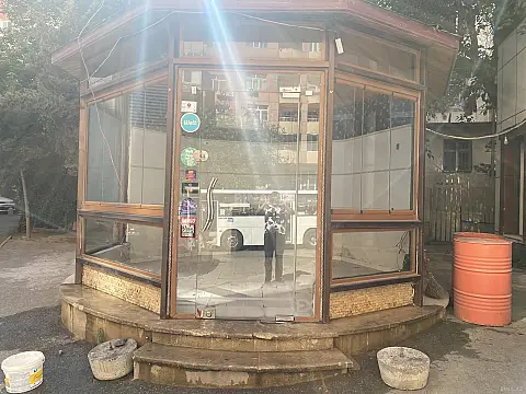 Kirayə verilir obyekt 15 m² — Bakı, İnşaatçılar 15.00 m²