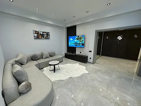 Kirayə verilir 3 otaqlı mənzil 100 m² — Bakı 3 otaq 100.00 m²