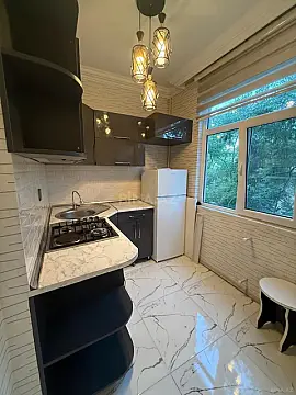 Satılır 2 otaqlı mənzil 59 m² — Bakı, Memar Əcəmi yanı 2 otaq 59.00 m²