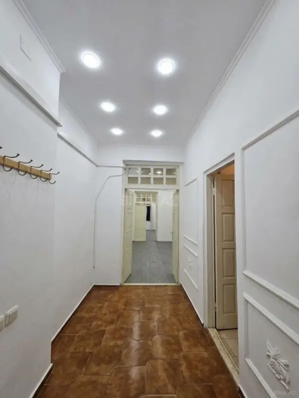 Kirayə verilir obyekt 65 m²