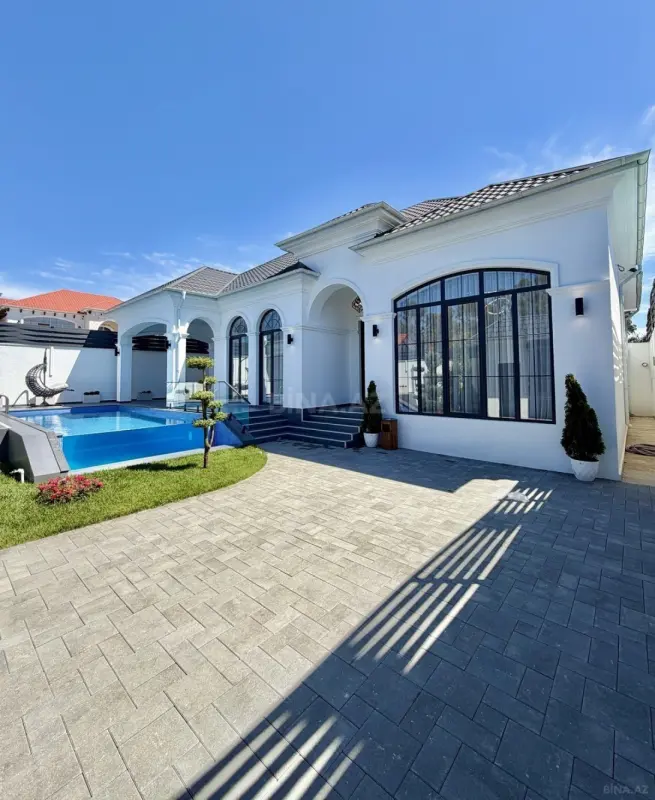 Satılır 4 otaqlı həyət evi 200 m²