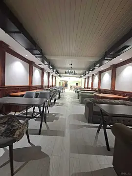 Kirayə verilir obyekt 400 m² — Bakı 400.00 m²