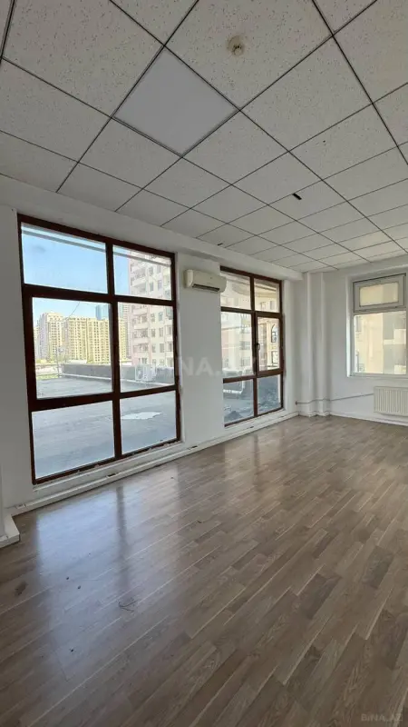 Kirayə verilir 6 otaqlı ofis 200 m²