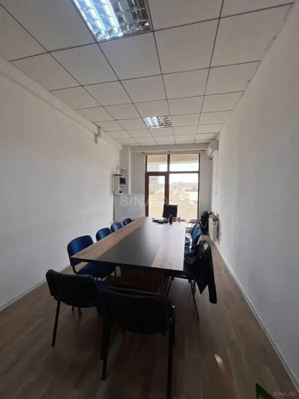 Kirayə verilir 1 otaqlı ofis 25 m²