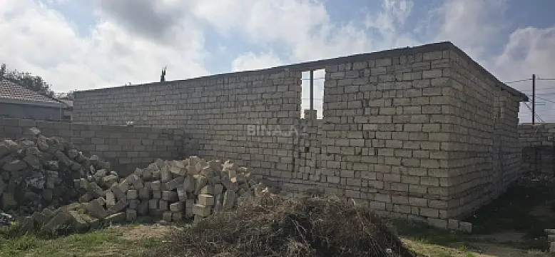 Satılır 4 otaqlı həyət evi 200 m² — Bakı, Binə 4 otaq 200.00 m²