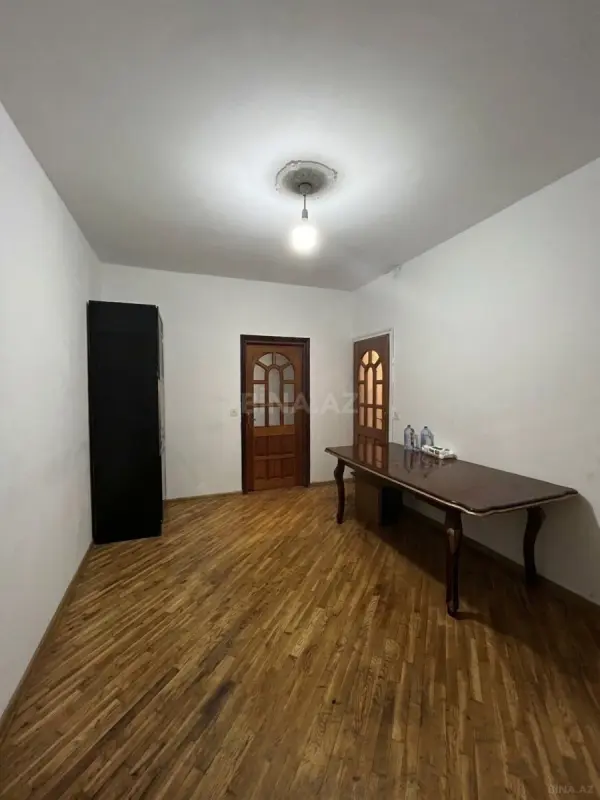 Satılır 2 otaqlı mənzil 45 m²