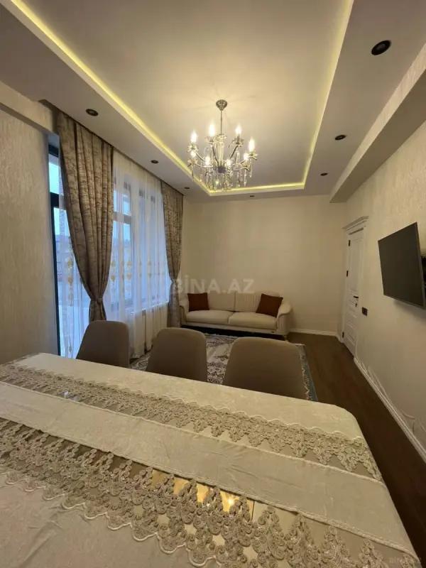 Satılır 2 otaqlı mənzil 87 m²