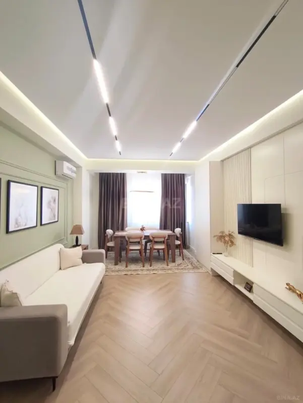 Kirayə verilir 2 otaqlı mənzil 75 m²