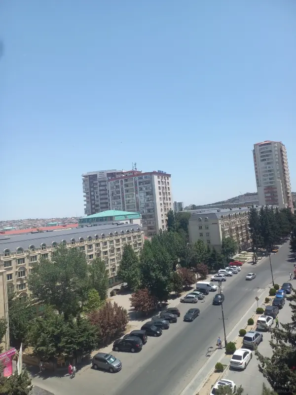 Kirayə verilir obyekt 550 m²