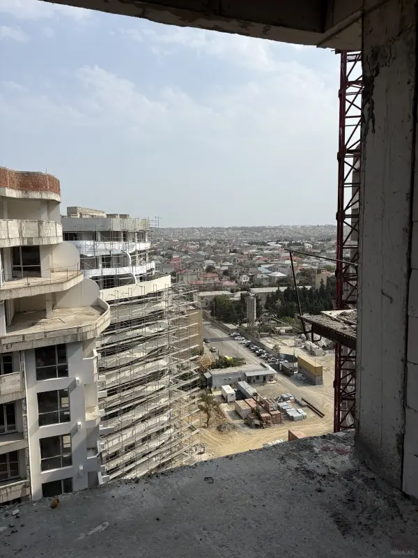 Satılır 3 otaqlı mənzil 61 m²