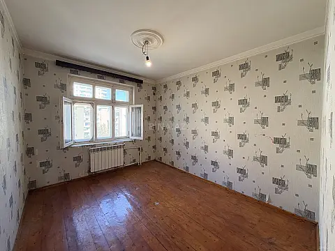 Satılır 2 otaqlı mənzil 60 m² — Bakı, Həzi Aslanov qəs. 2 otaq 60.00 m²