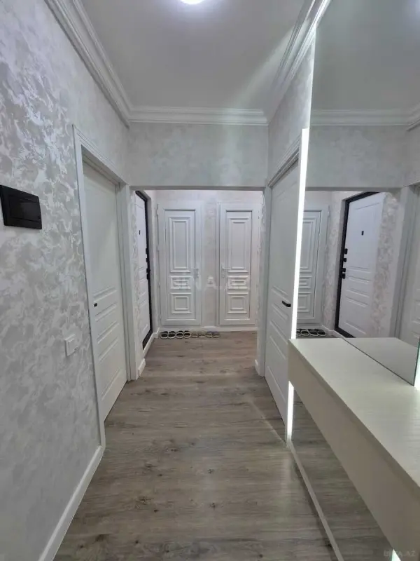 Satılır 3 otaqlı mənzil 72 m²