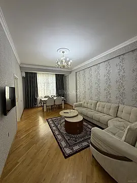 Kirayə verilir 2 otaqlı mənzil 70 m² — Bakı, Memar Əcəmi yanı 2 otaq 70.00 m²