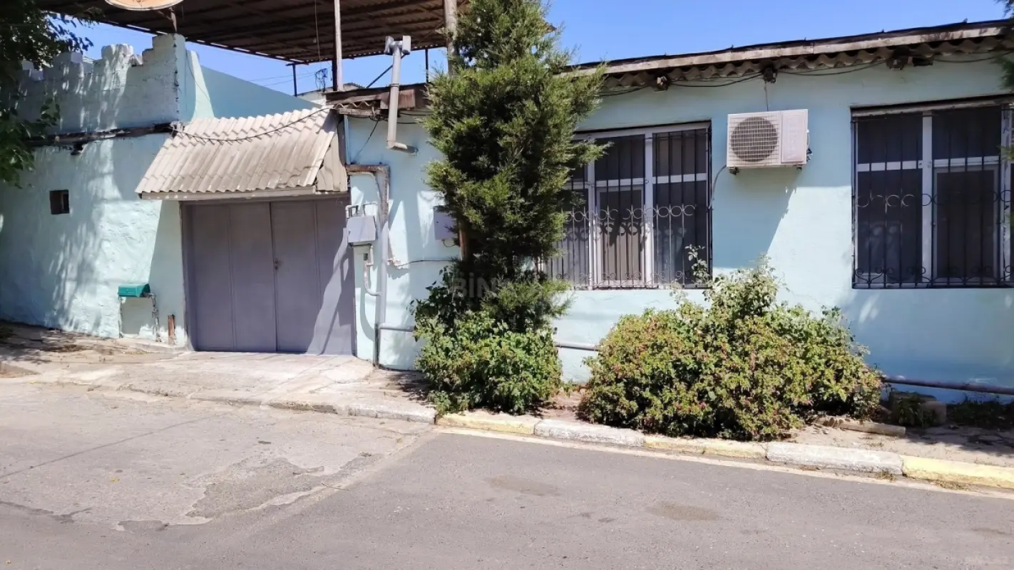 Satılır 7 otaqlı həyət evi 210 m²