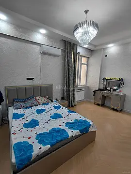 Kirayə verilir 4 otaqlı mənzil 130 m² — Bakı 4 otaq 130.00 m²