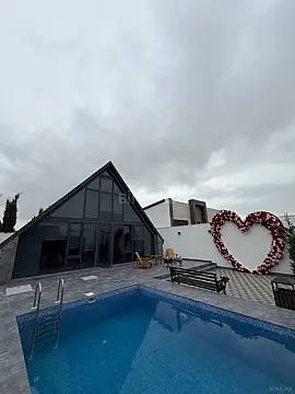 Kirayə verilir 4 otaqlı həyət evi 250 m² — Bakı, Şüvəlan 4 otaq 250.00 m²