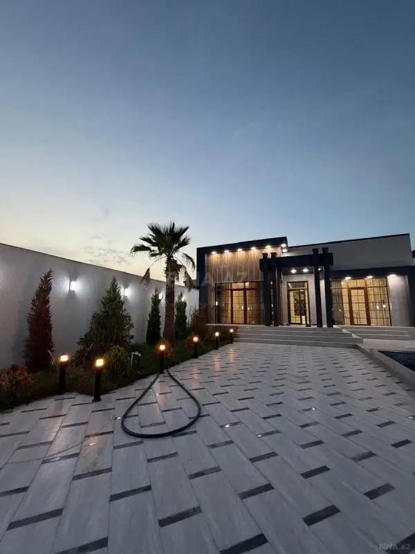 Kirayə verilir 4 otaqlı həyət evi 200 m²