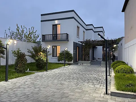 Kirayə verilir 5 otaqlı həyət evi 270 m² — Bakı, Mərdəkan 5 otaq 270.00 m²