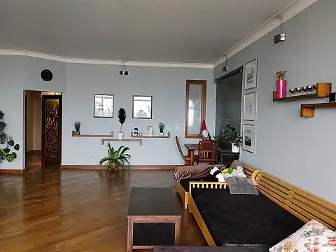 Satılır 5 otaqlı mənzil 180 m² — Bakı 5 otaq 180.00 m²