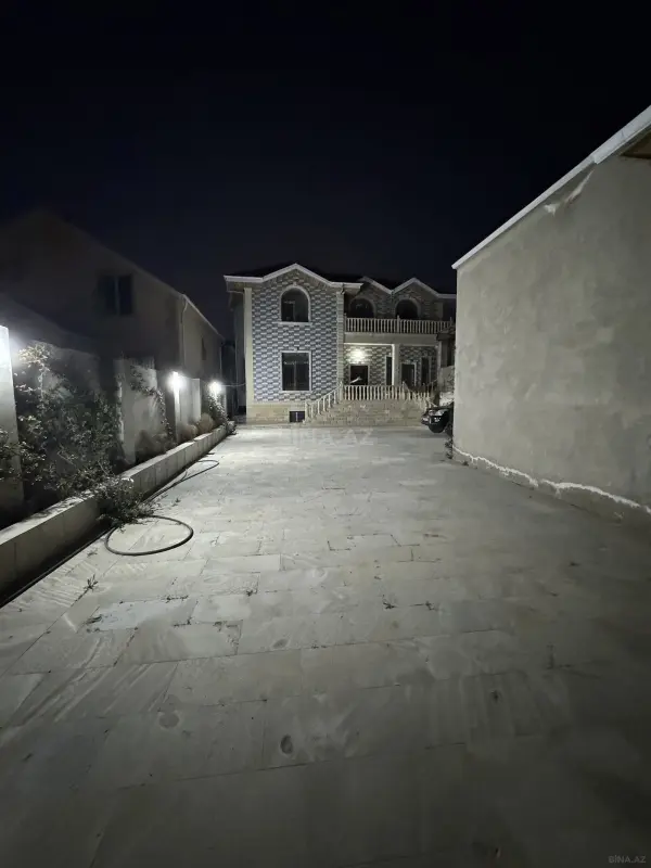 Satılır 7 otaqlı həyət evi 150 m²
