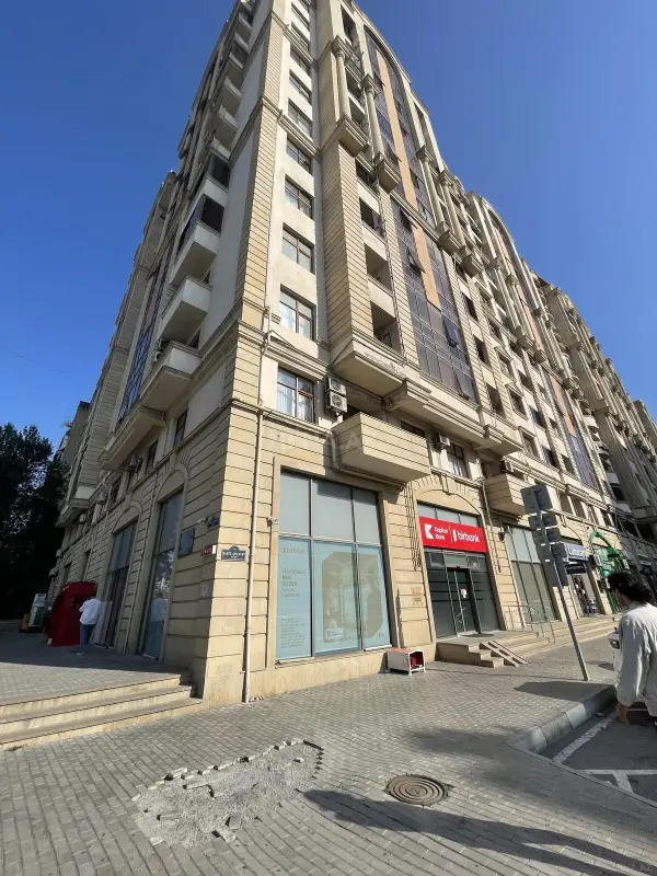 Satılır 2 otaqlı mənzil 47 m²
