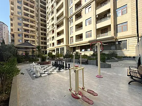 Satılır 4 otaqlı mənzil 205 m² — Bakı, Nəsimi 4 otaq 205.00 m²