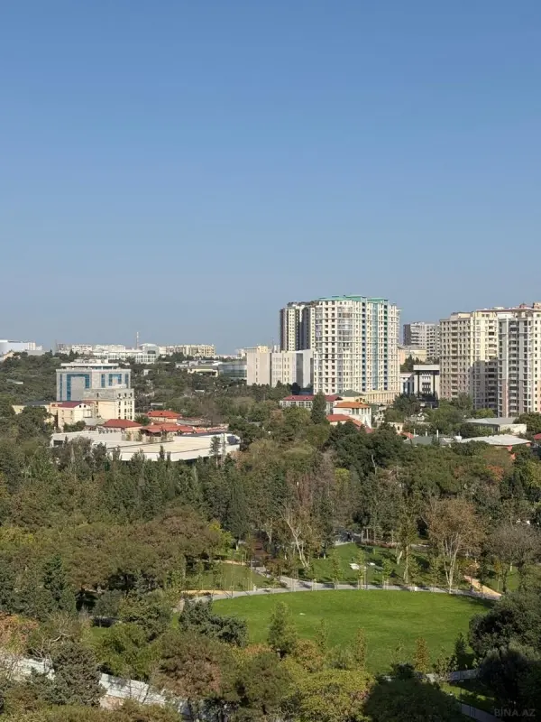 Satılır 3 otaqlı mənzil 82 m²