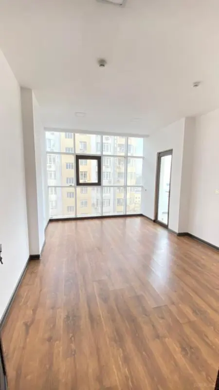 Kirayə verilir 2 otaqlı ofis 60 m²