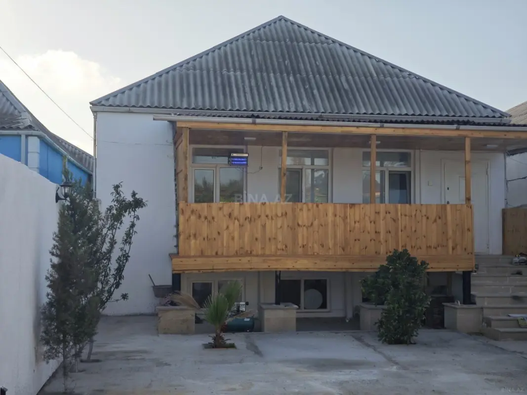 Satılır 6 otaqlı həyət evi 170 m²
