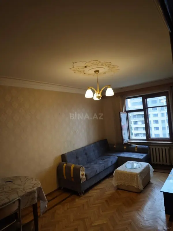 Kirayə verilir 3 otaqlı mənzil 90 m²